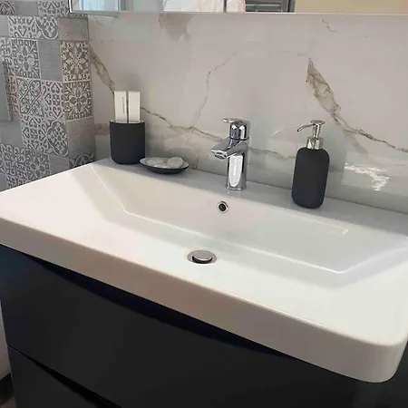 Newly Built Suite Apartment Atény Exteriér fotografie