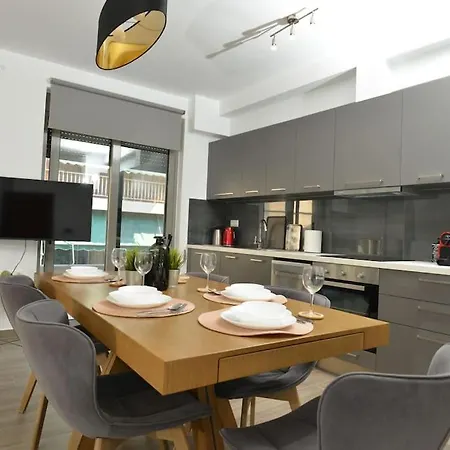Newly Built Suite Apartment Atény Exteriér fotografie